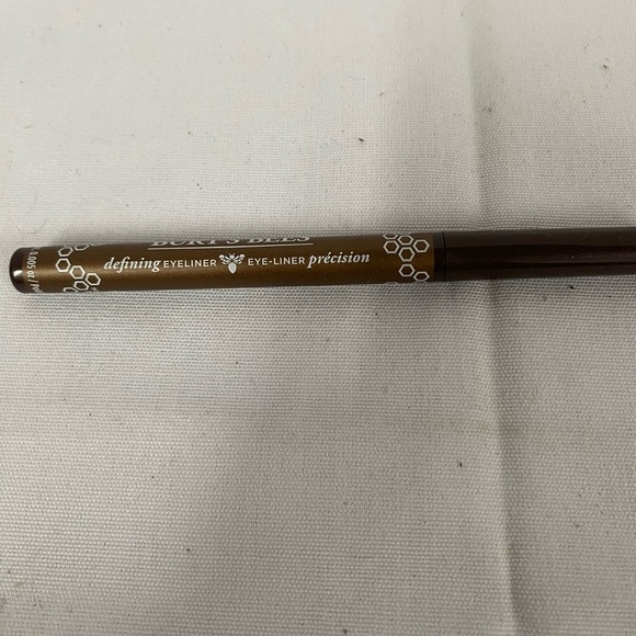 Burt’s Bees Defining Eyeliner 1470 Hammered Bronze (DH) - Picture 6 of 8